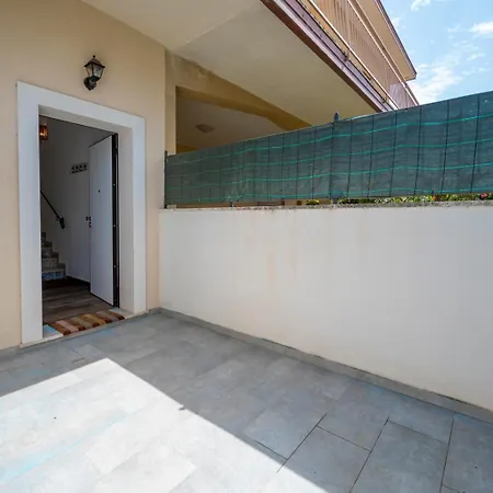 Nisa Sea View Holiday home Fontane Bianche